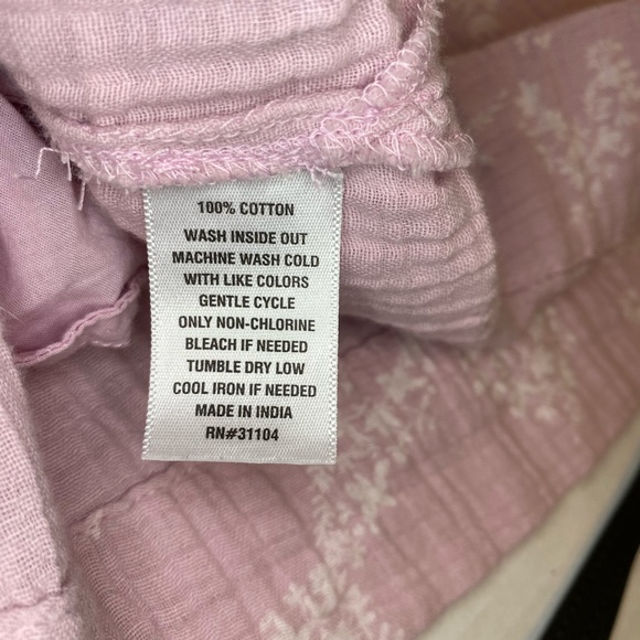 Day Dress by Waverly Pink violet with white flowers - Picture 6 of 9